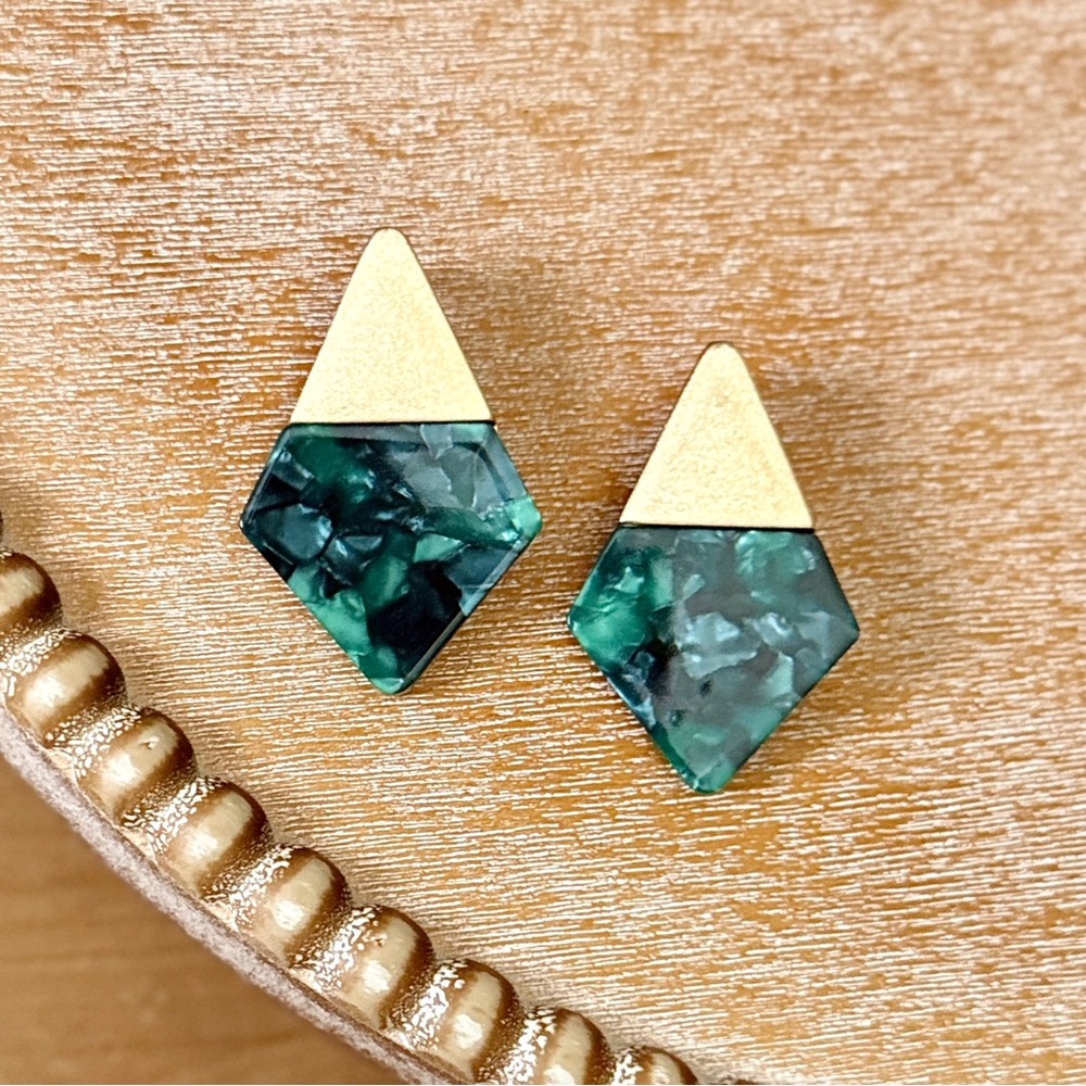 Marbled Resin Geometric Statement Earrings 🏷️